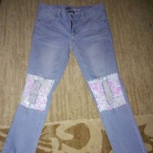 Girls size 14 capris jeans